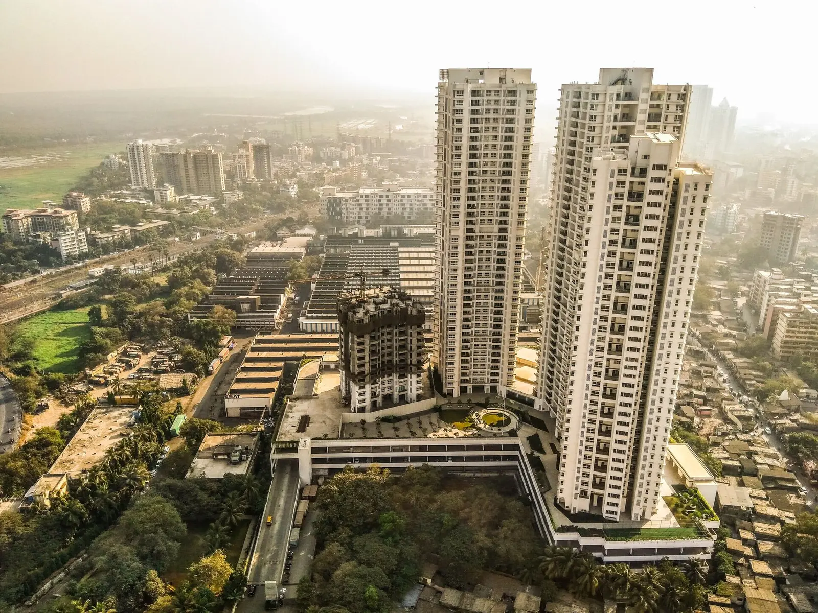 Tappal-Bajna Urban Centre — Tappal-Bajna Urban Centre (YEIDA): Real Estate and Investment Outlook
