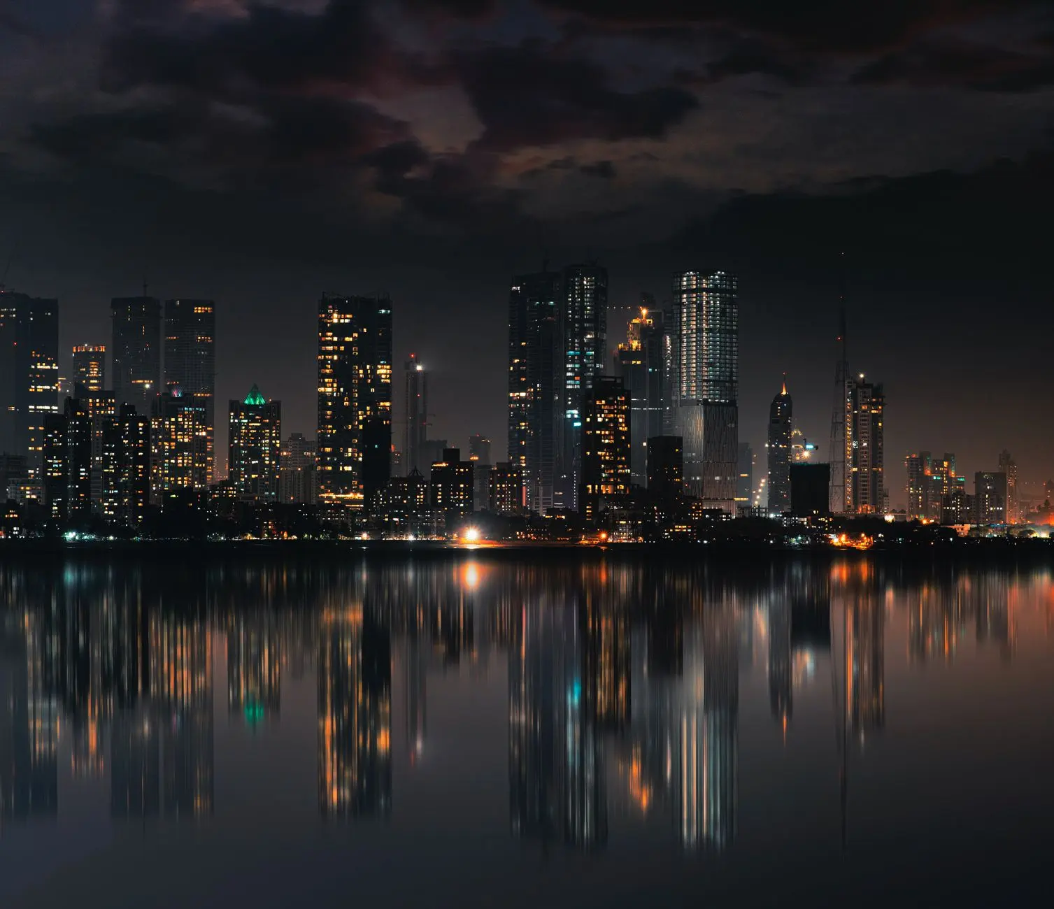 New Noida (DNGIR) — New Noida (DNGIR): Real Estate & Investment Outlook