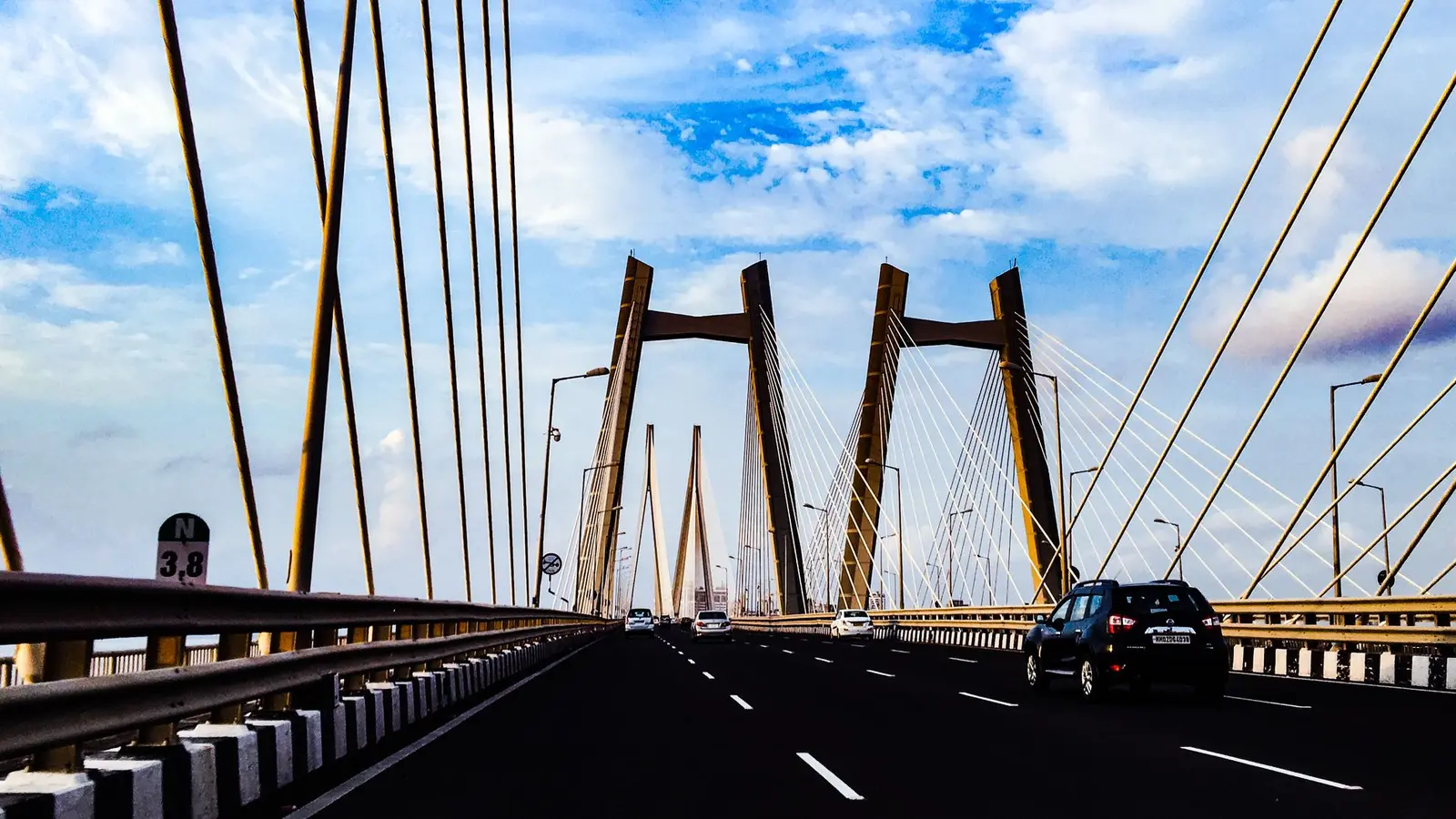 Japan City — Japan City (YEIDA Sector 5A) — Connectivity: Airports, Expressways, Rail, Metro & RRTS