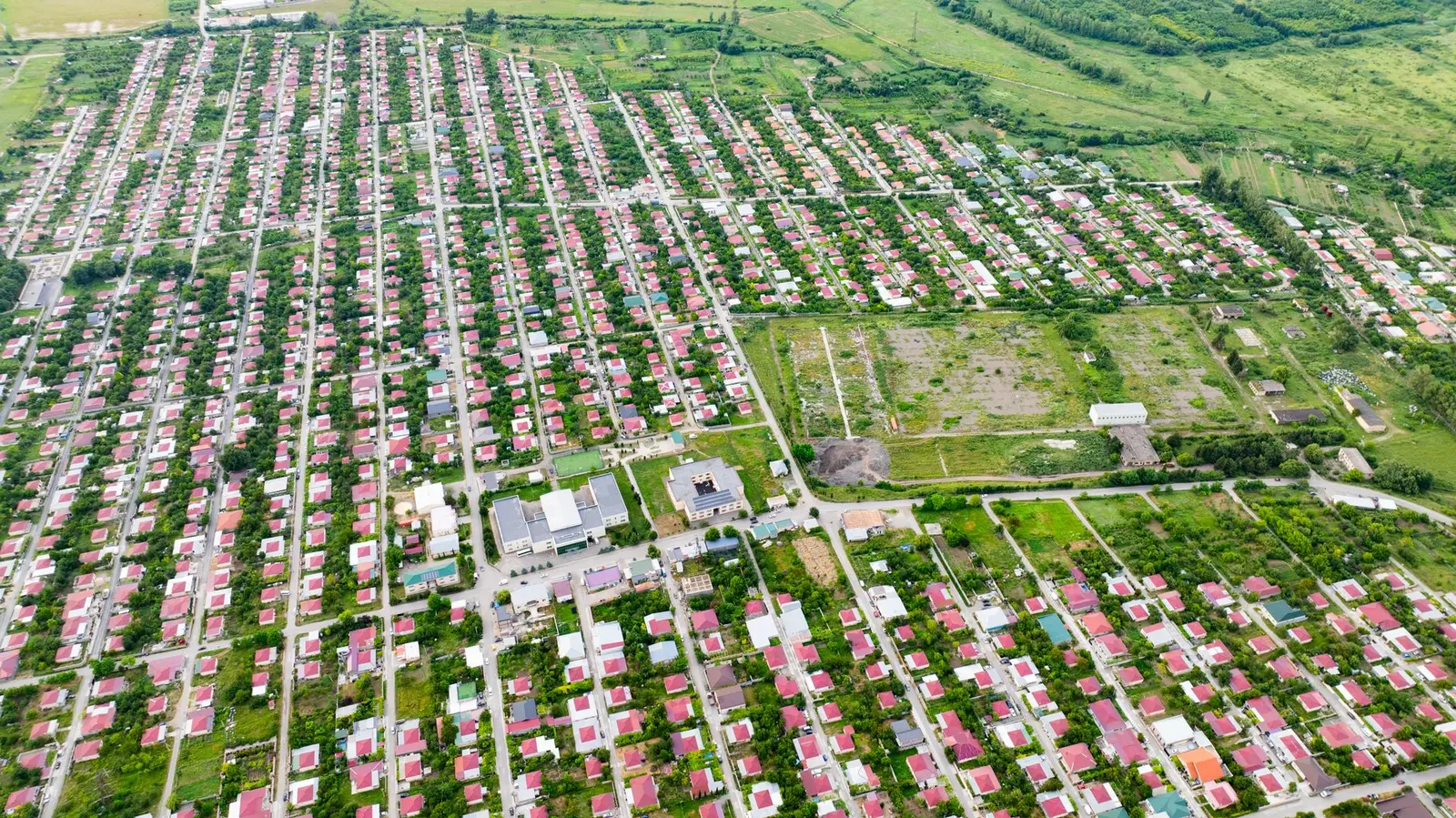 GIFT City — GIFT City Master Plan: Area, Phases, Land Use & Targets